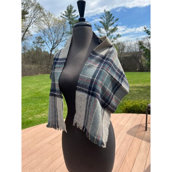 Vtg 1970's Wool Scarf Gray Navy Red Teal Plaid With Tassels 11" x 48" - Picture 2 of 6